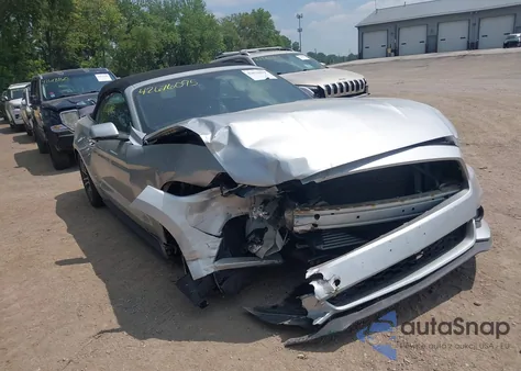 2016 Ford Mustang Ecoboost Premium z USA, uszkodzony, nr VIN 1FATP8UH3G5299901